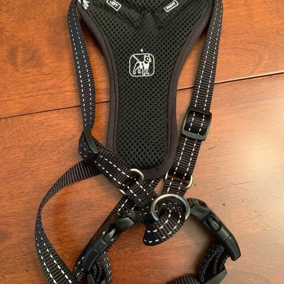 Adjustable Pet Harness by Boots and Barkley in Size Small - Picture 1 of 8